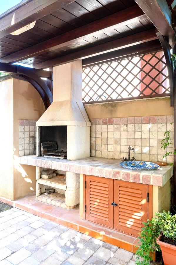 מרינה די מודיקה Villa Aura מראה חיצוני תמונה