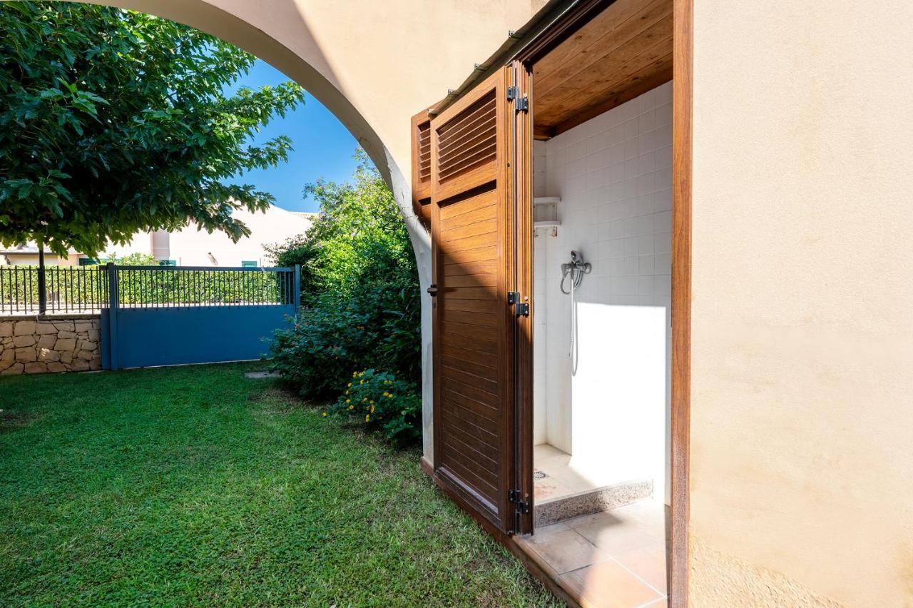 מרינה די מודיקה Villa Aura מראה חיצוני תמונה